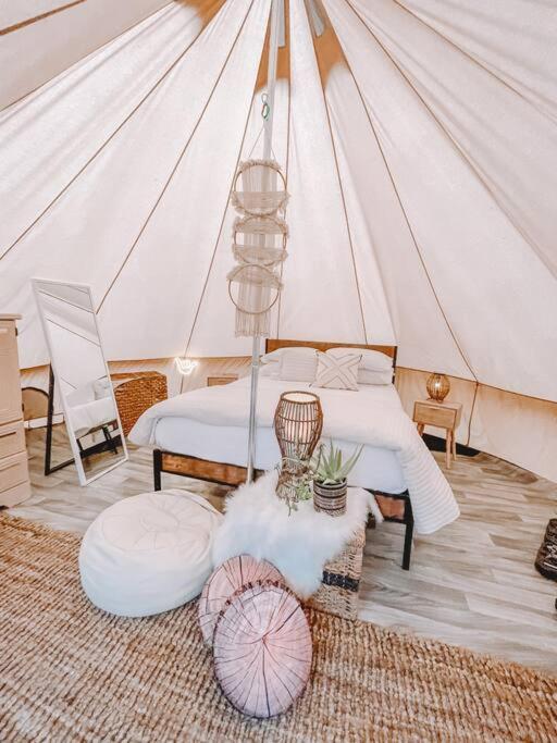 Cute Off Grid Glampsite With Wifi- 5 Min From Haleiwa Town Ξενοδοχείο Εξωτερικό φωτογραφία